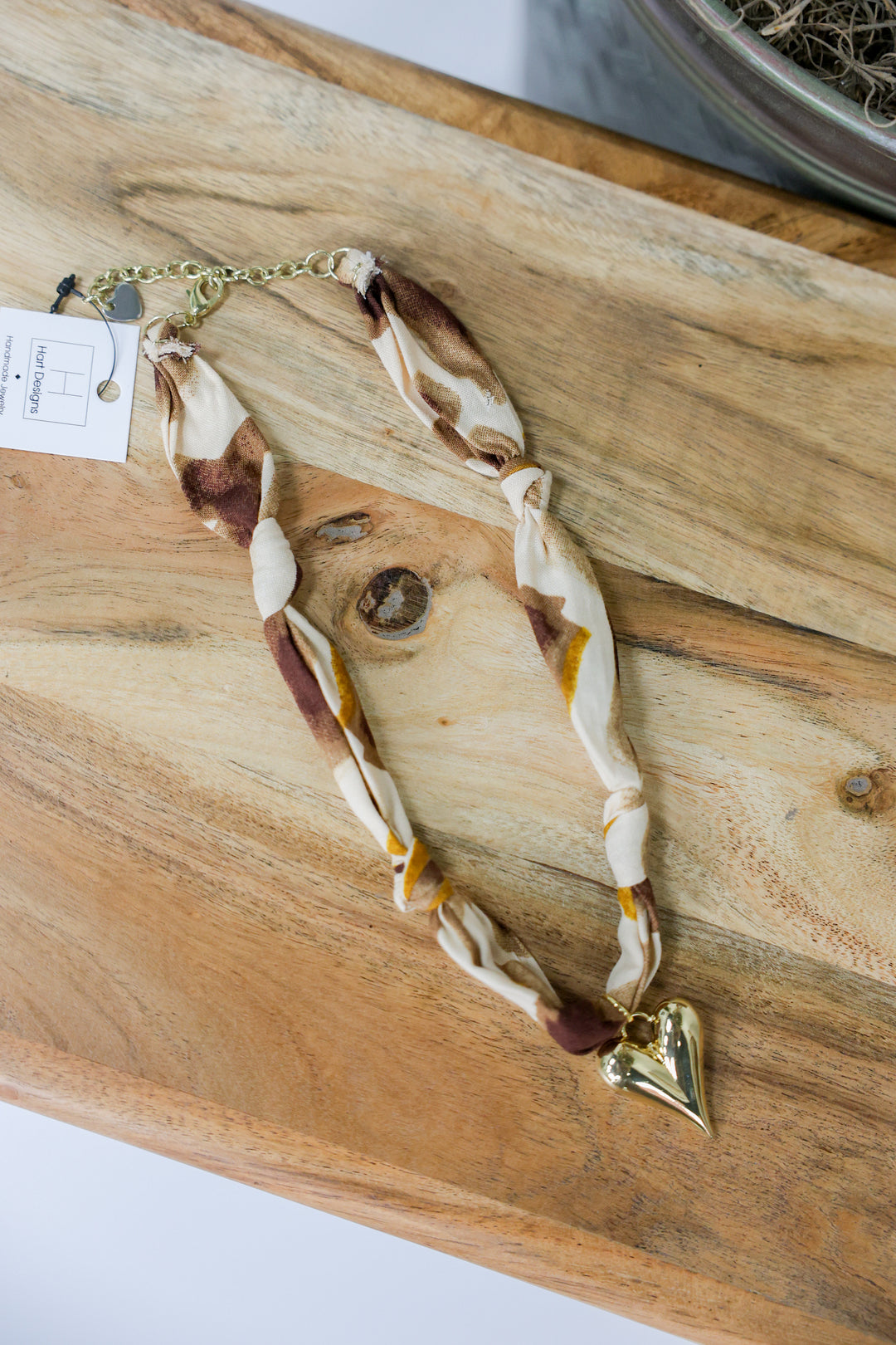 Hart Designs Jewelry - Dibs on Fall Scarf Necklace