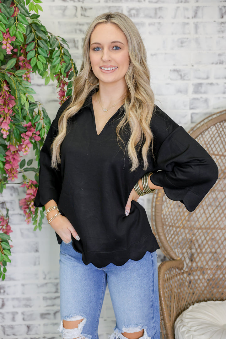 Butter Soft Scallop Edge Top "Black"