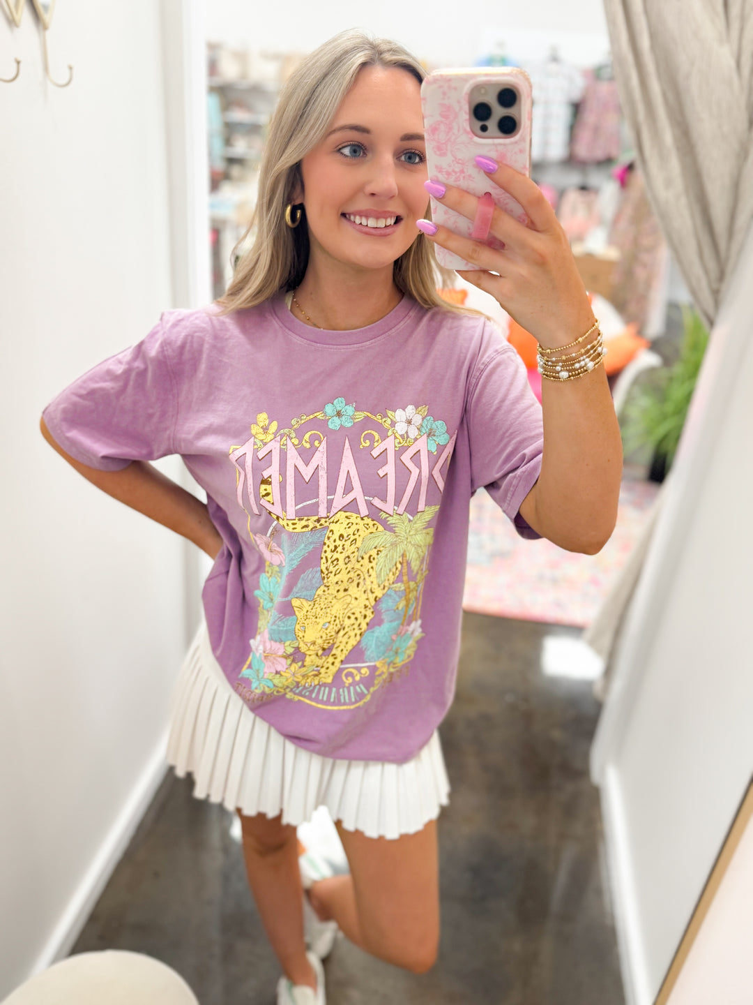 Dreamer Paradise Graphic Tee "Lavender"