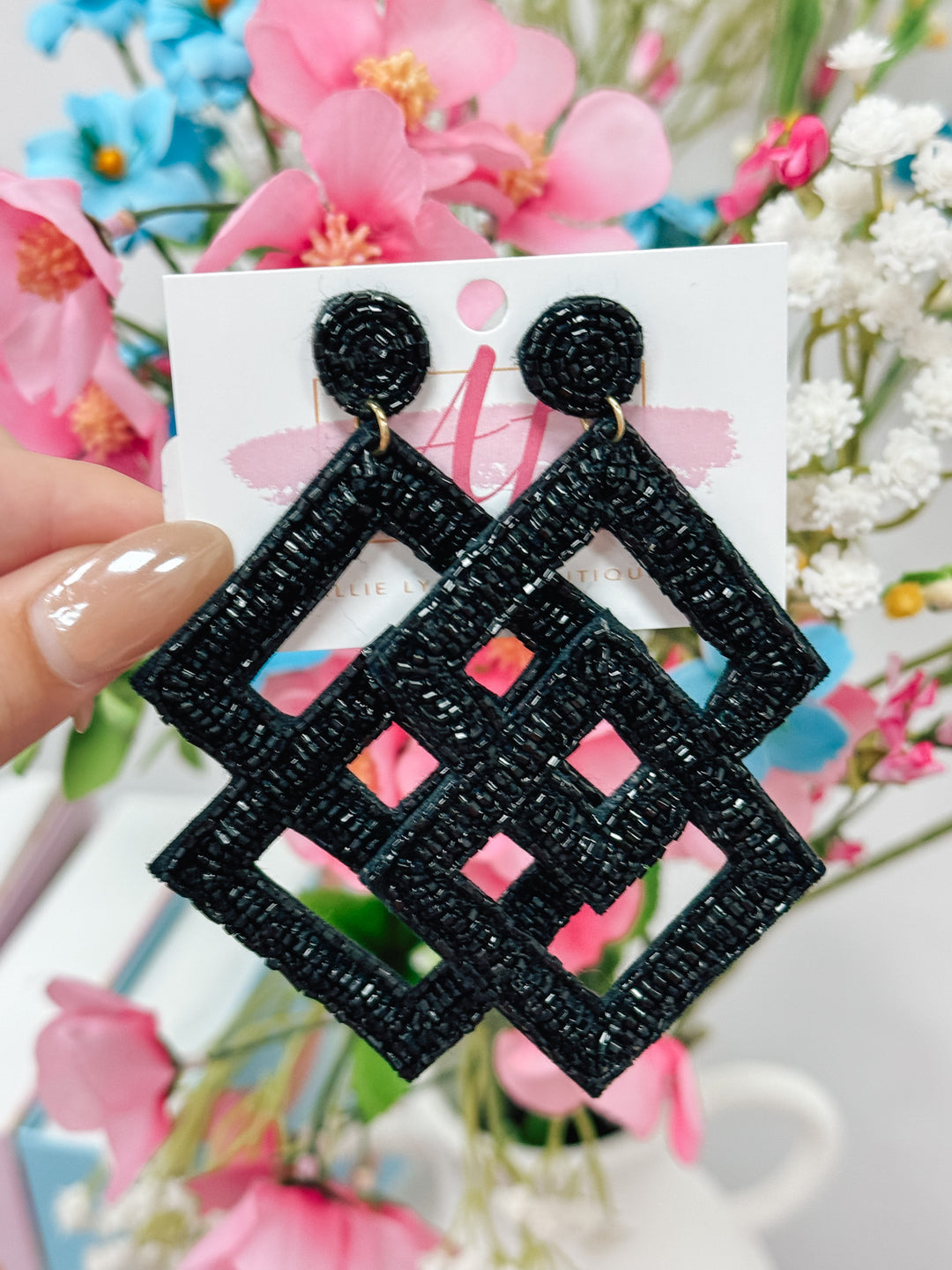 Color Pop Earrings "Black"