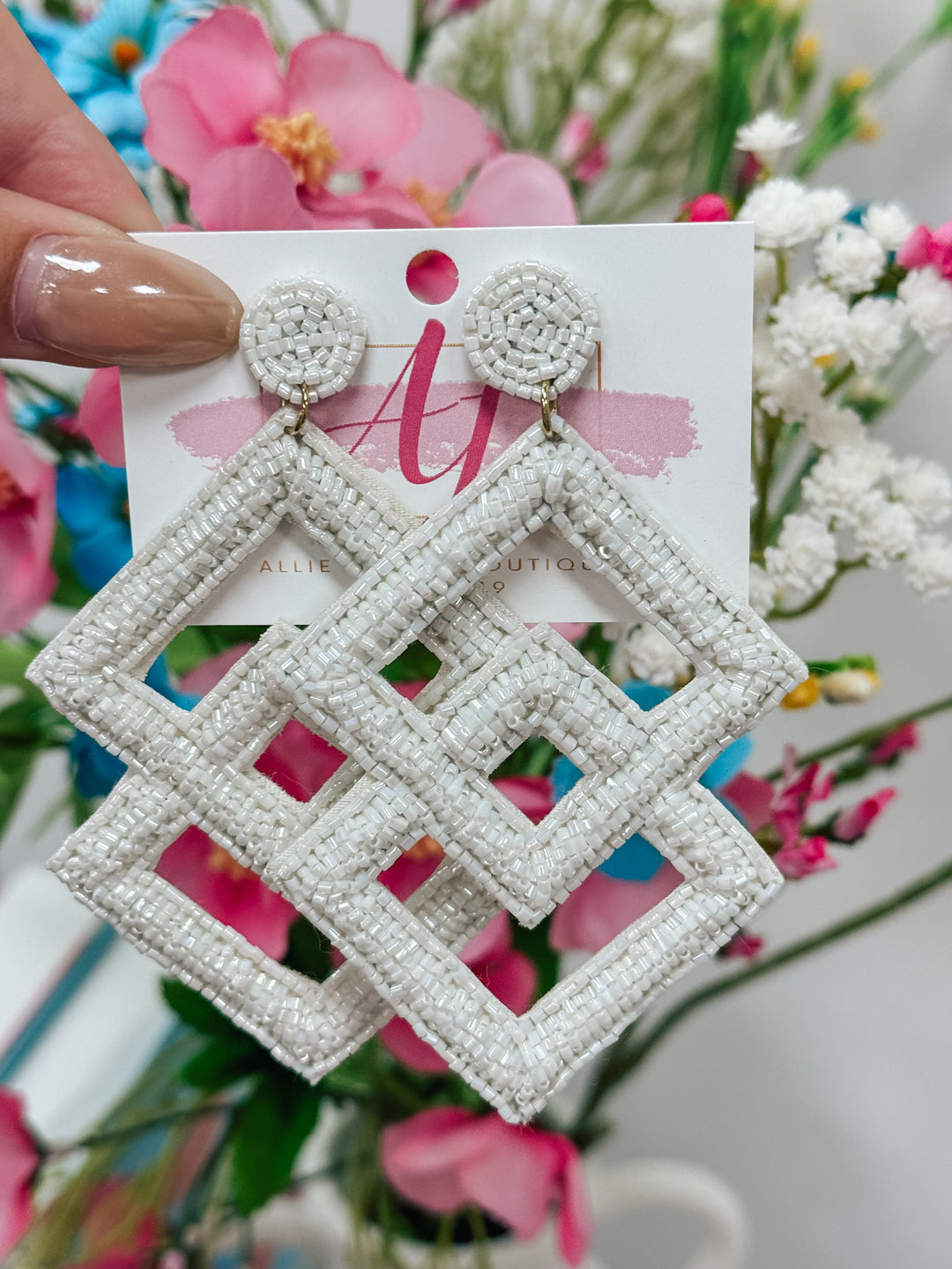 Color Pop Earrings "White"