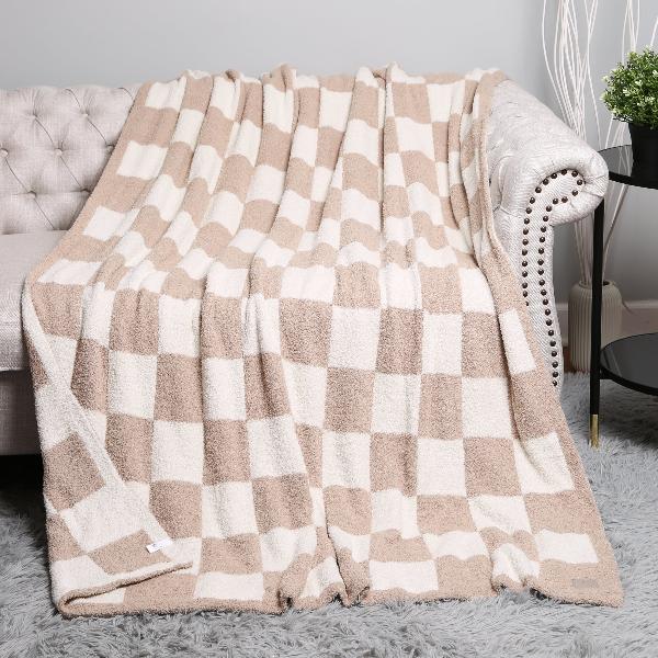 Checkered Cozy Blanket "Tan"