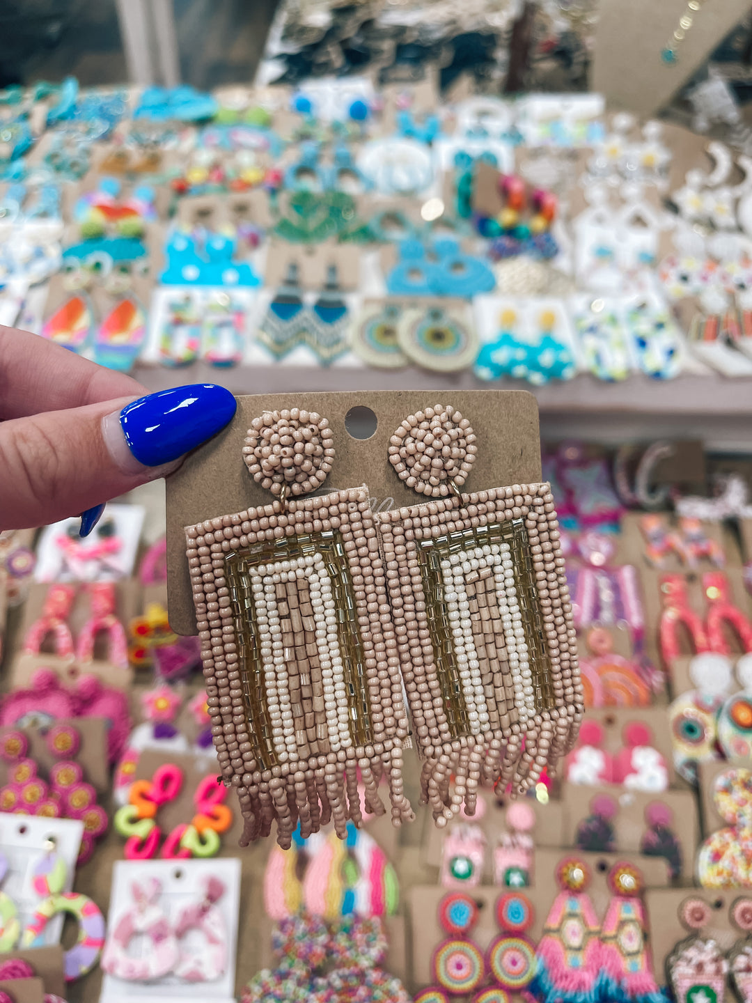 Perfect Pair Earrings “Taupe”