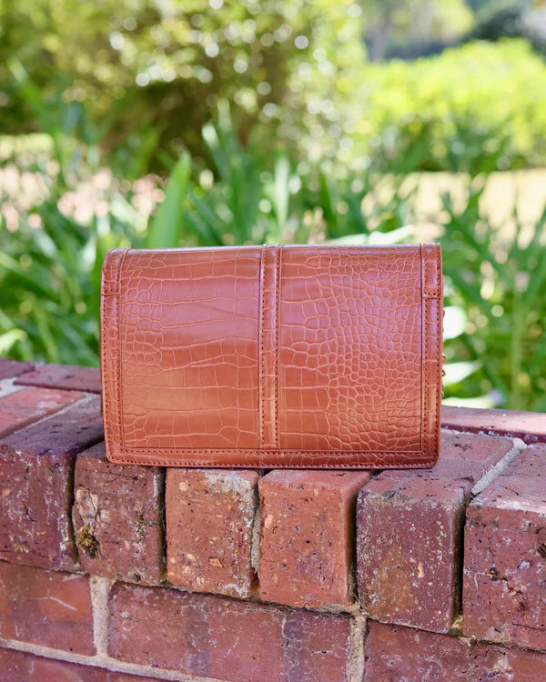 Caroline Hill - Cecilia Circle Logo Handbag "Saddle EC"