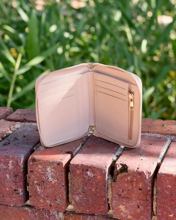 Caroline Hill - Blakely Wallet "Latte EC"