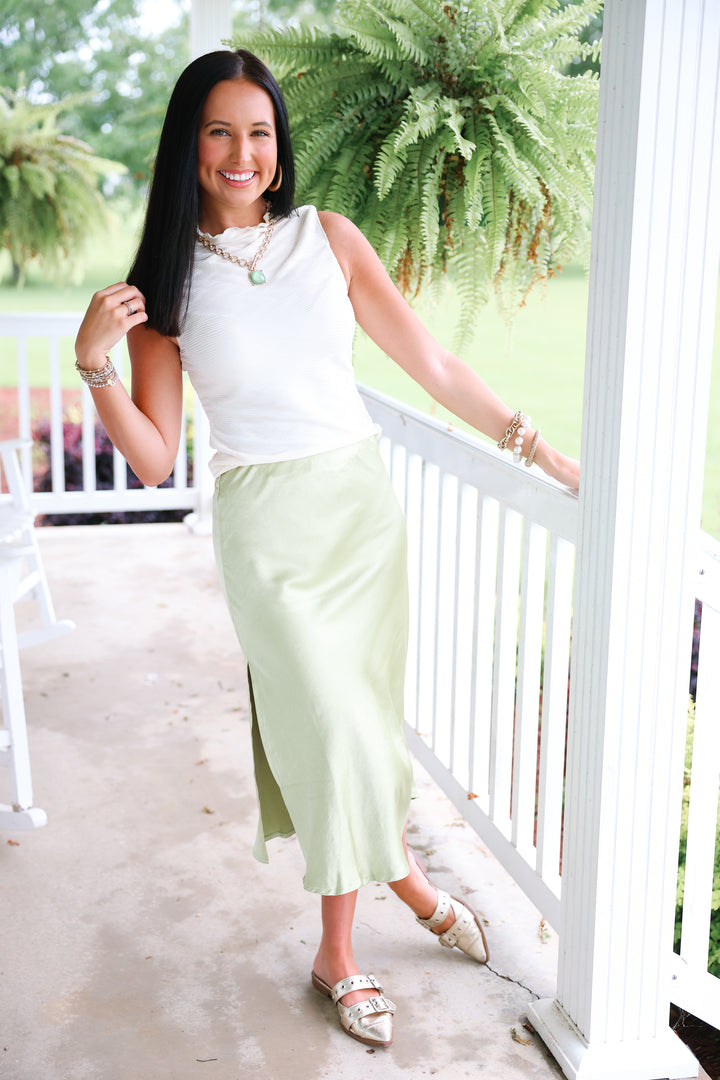 Sleeveless Mock Neck Top "Champagne"