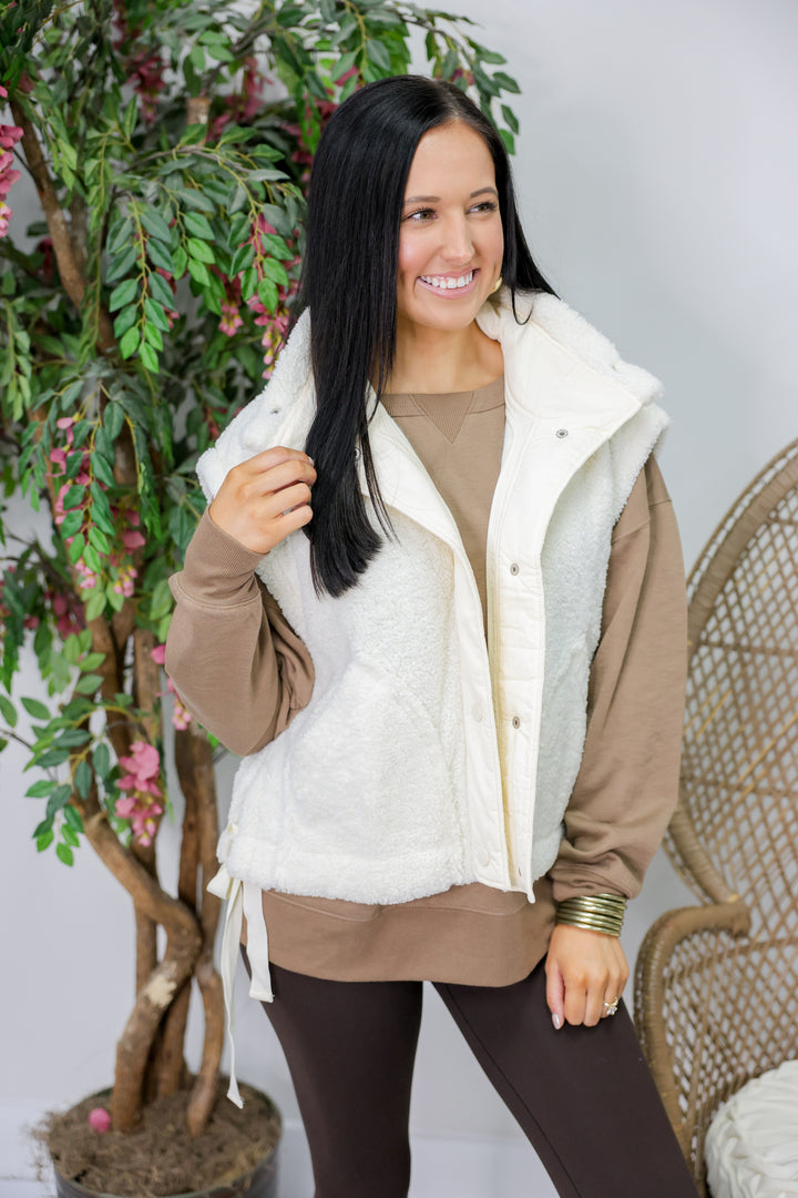 Fleece Vest Side Tie Detail "Ivory"