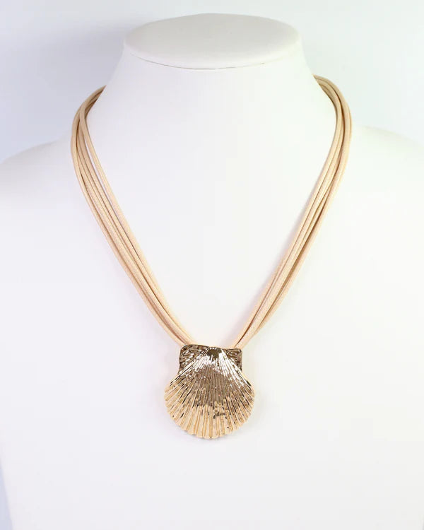 Caroline Hill - Lorain Scallop Cord Necklace - Natural