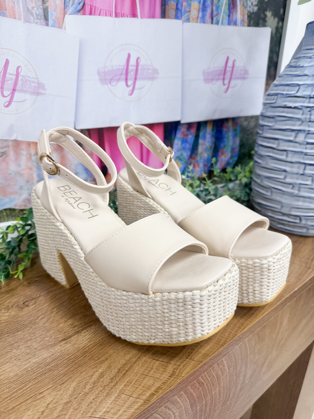 Matisse - Arden Platform Sandal "Ivory"