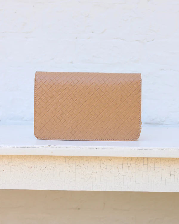 Caroline Hill - Bryn Clutch/Crossbody - Woven Tan
