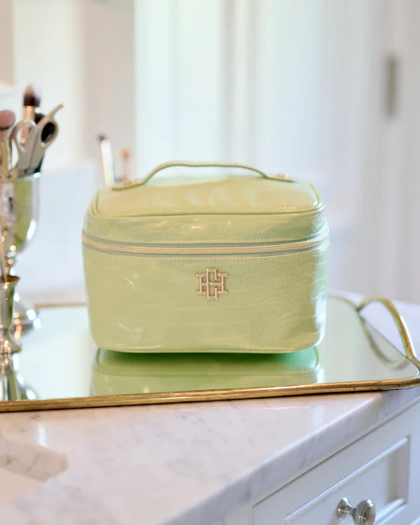 Caroline Hill - Hampton Train Case "Lime EC"