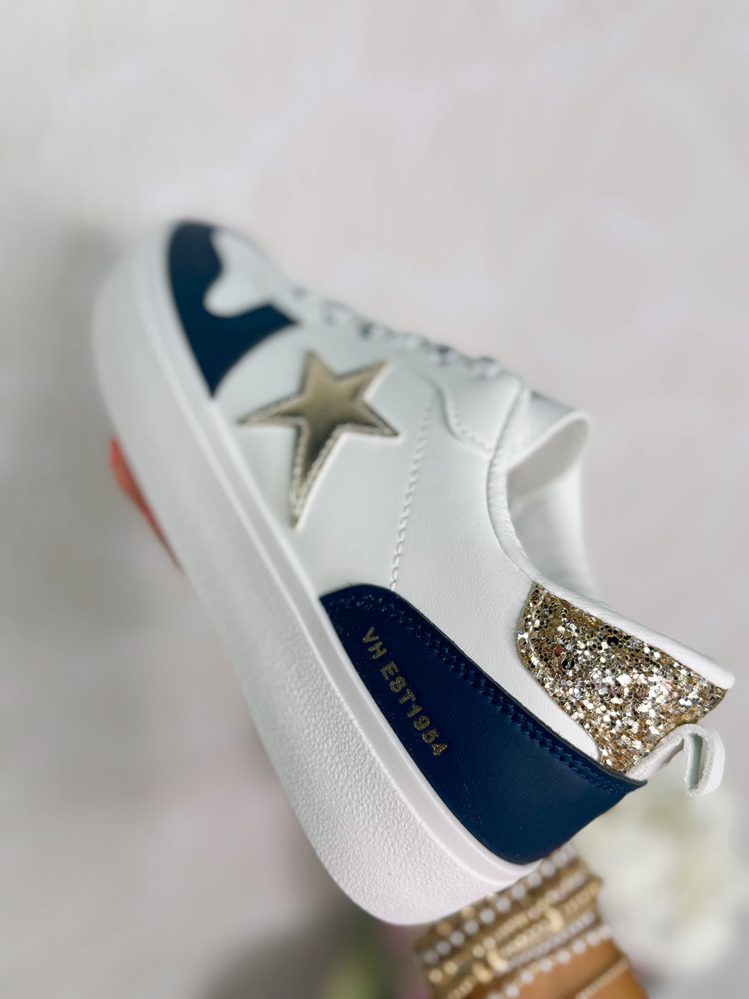 Vintage Havana - Aura Sneakers "Navy/Gold"