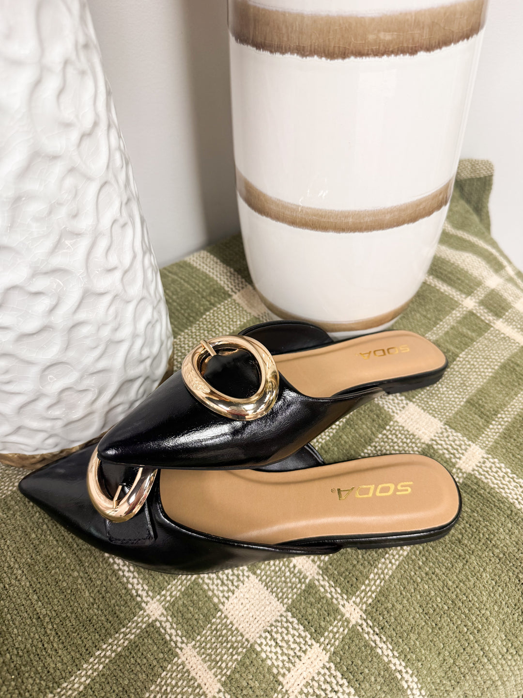 Jamie Pointed Toe Mule "Black"