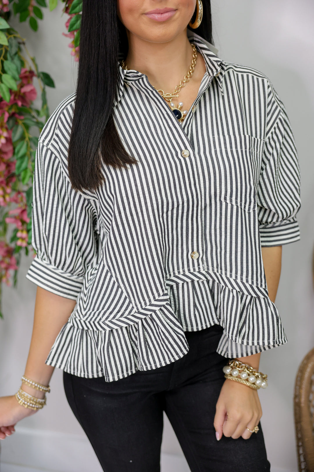 Stripe A Pose Top "Black"