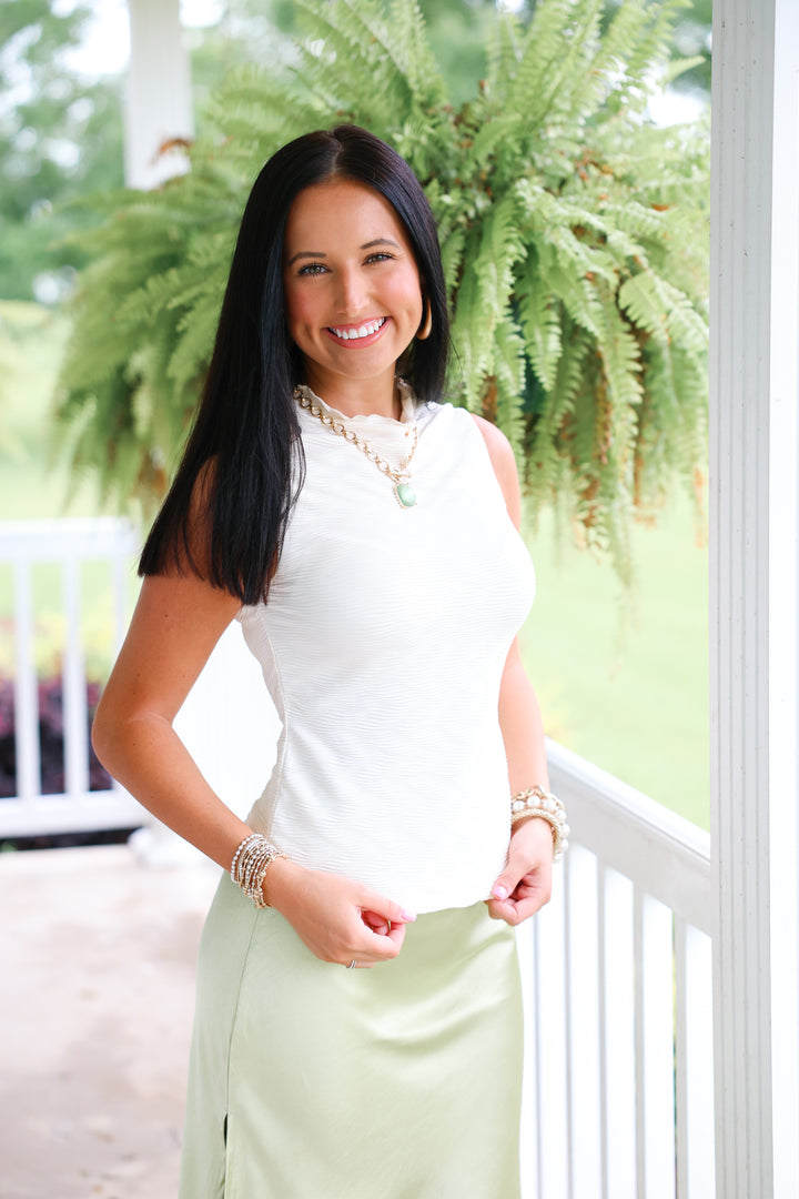 Sleeveless Mock Neck Top "Champagne"