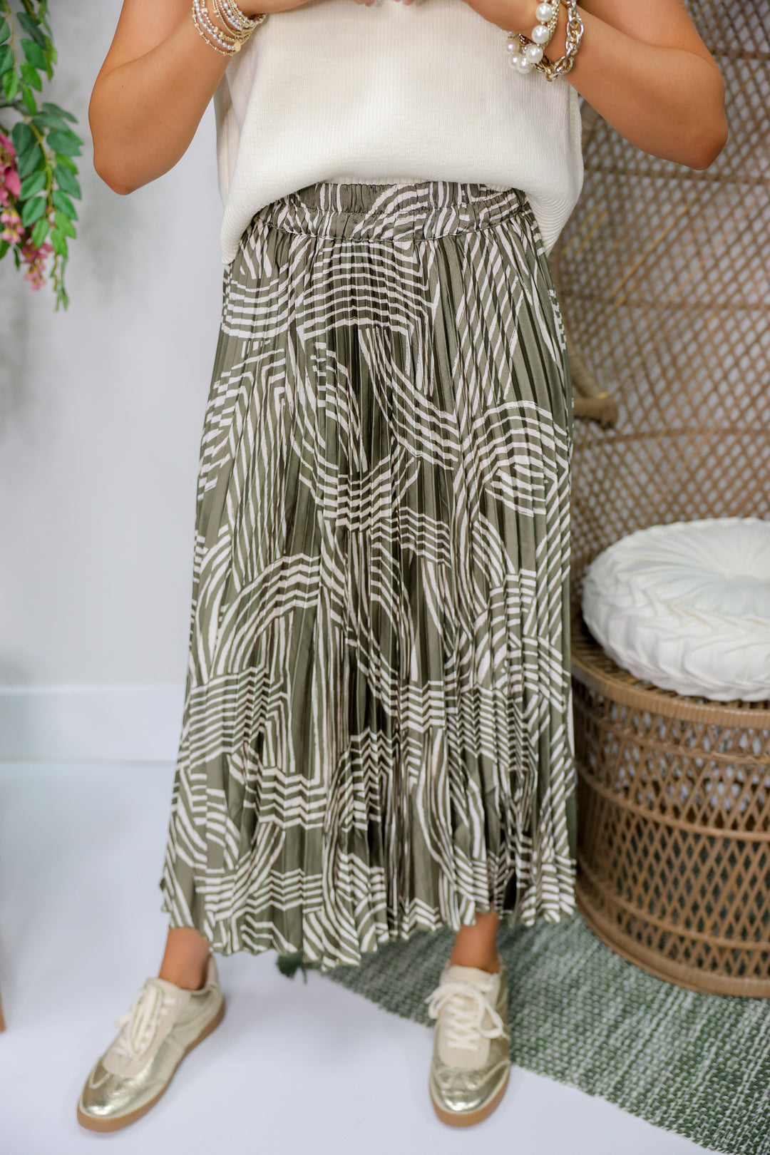 Abstract Printed Accordion Pleated Midi Skirt "Olive Grove"