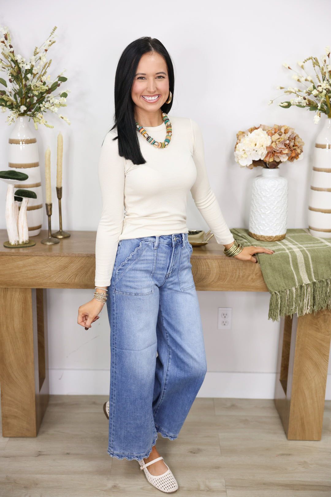 Risen - High Rise Crop Wide Leg Jeans W/ Scallop Patch Pocket "Medium"