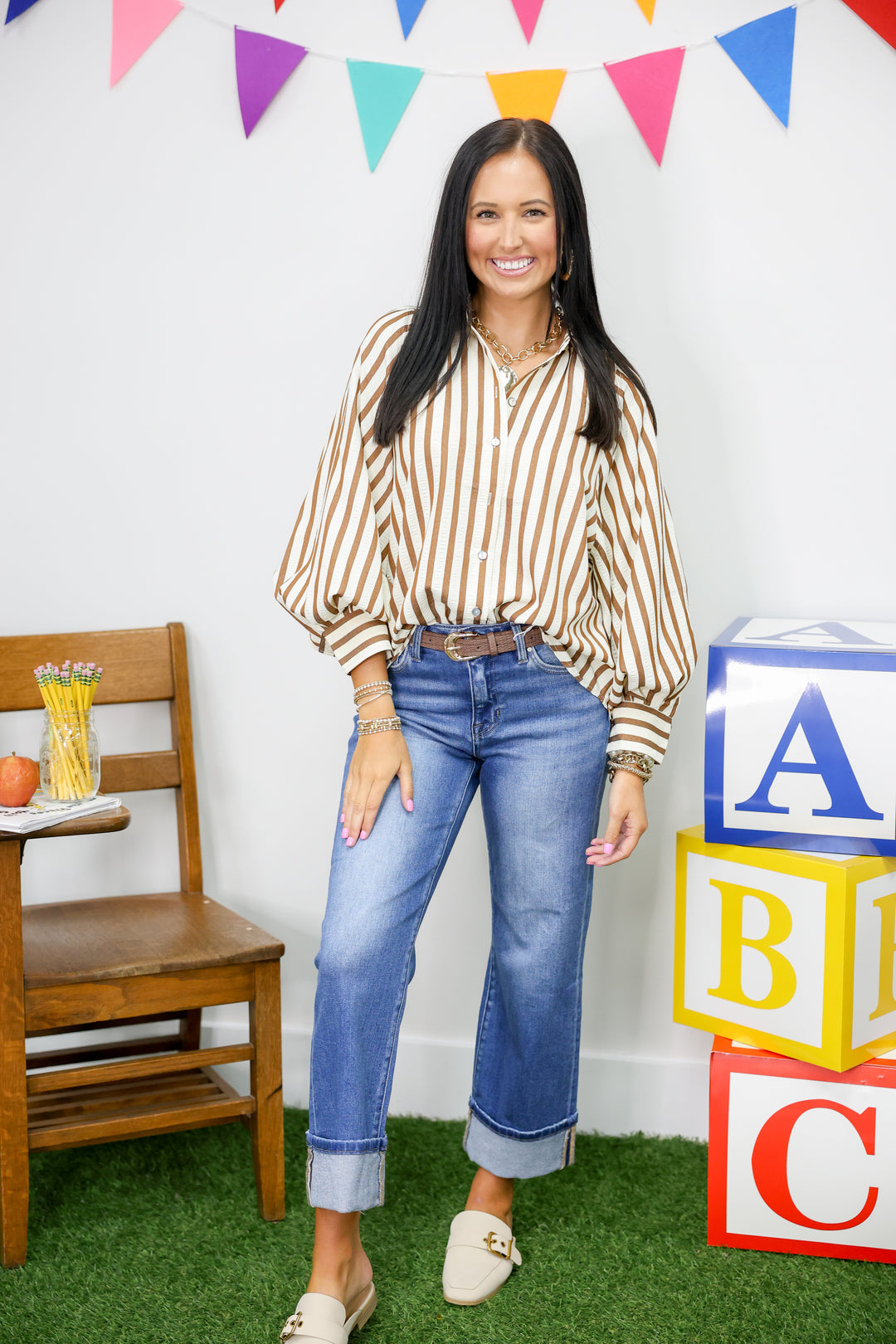 Stripe A Pose Top "Brown"