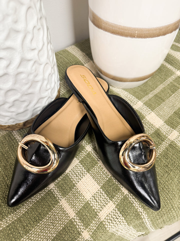Jamie Pointed Toe Mule "Black"