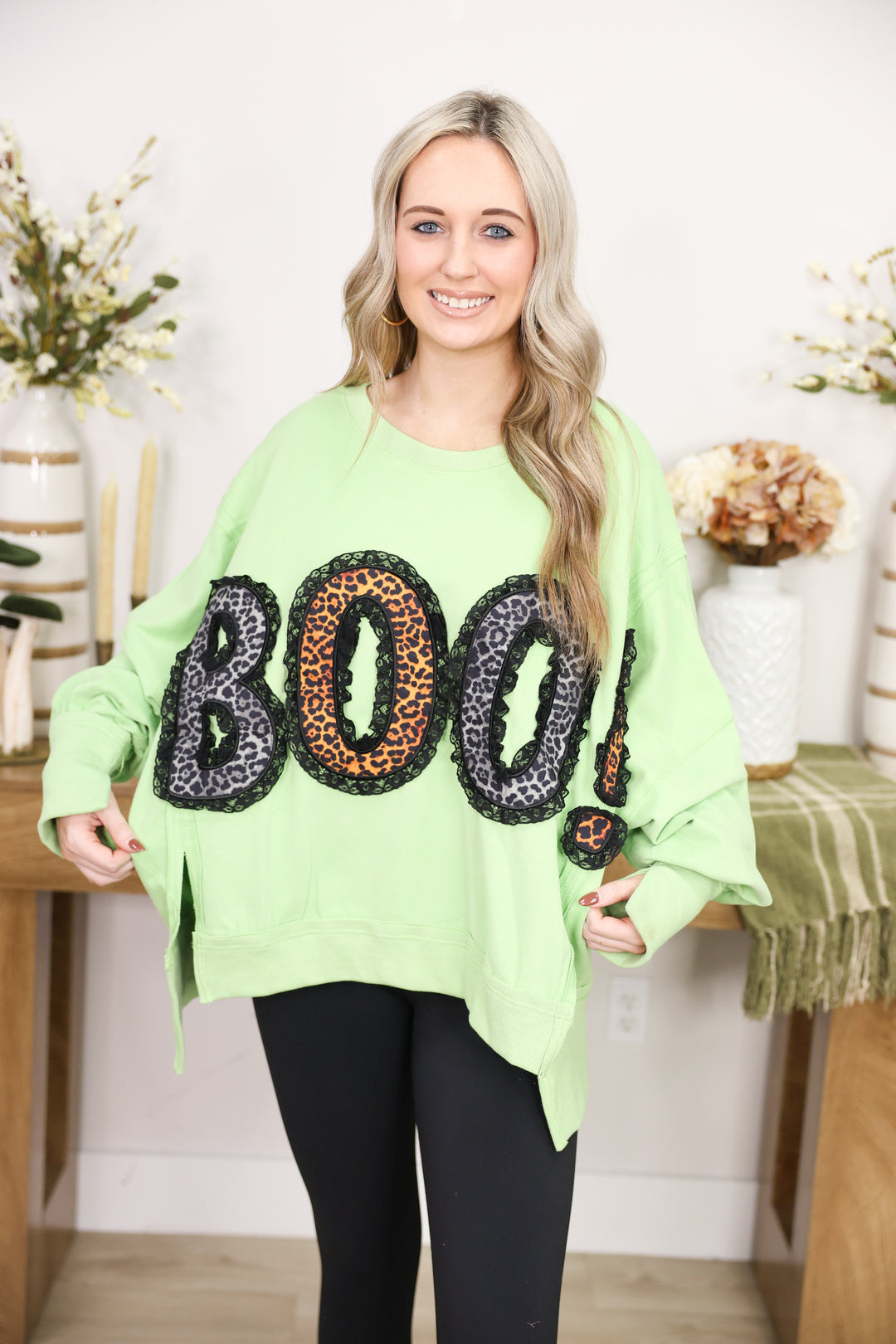 Leopard 'BOO' & Lace Detailed Patch Sweatshirt "DK Lime"