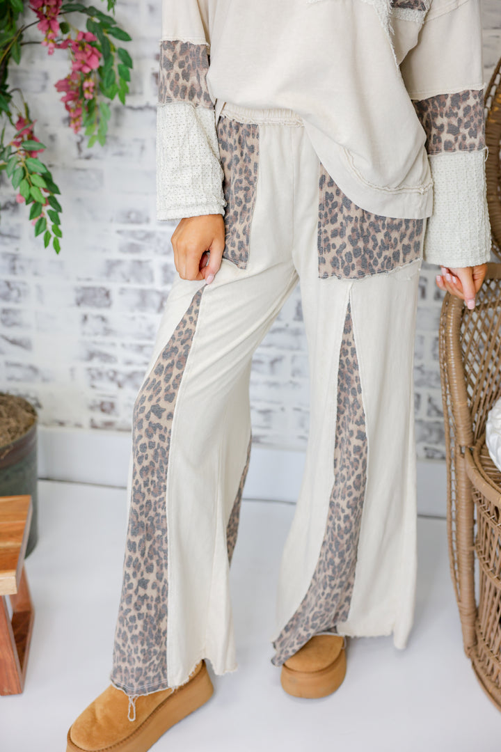 Mineral Washed Cheetah Print Flare Pants "Natural"