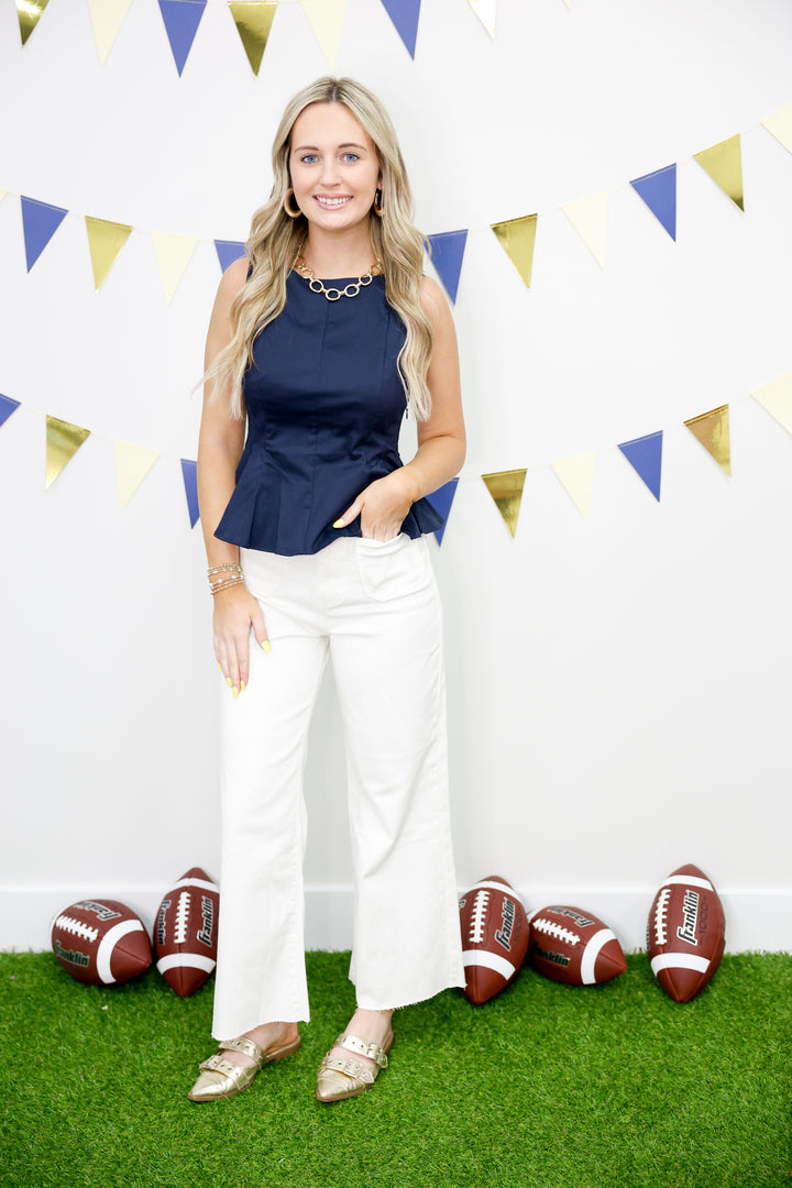 Boat Neckline Sleeveless Top "Navy"