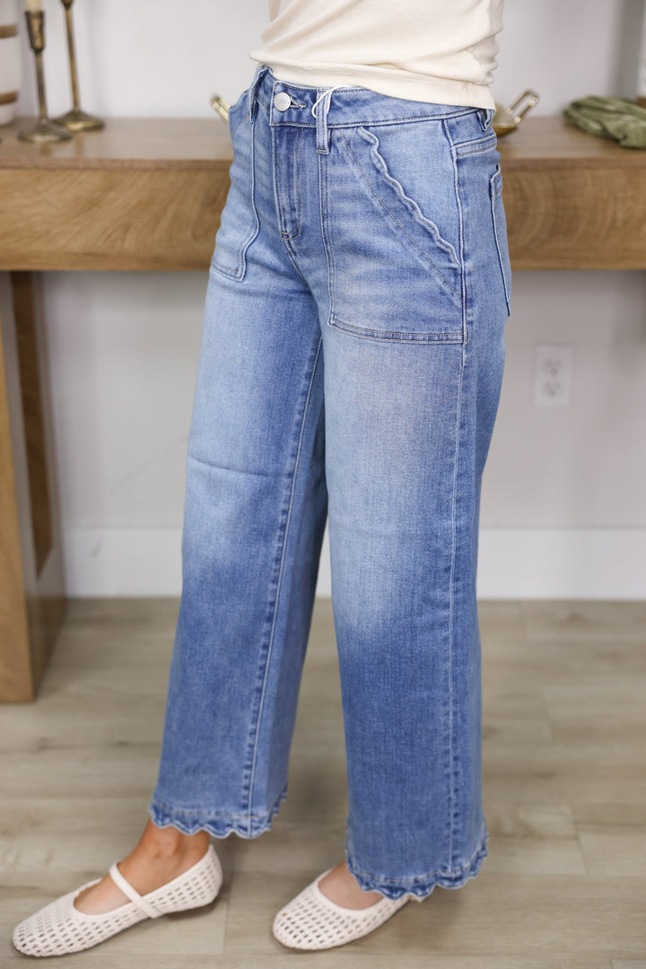 Risen - High Rise Crop Wide Leg Jeans W/ Scallop Patch Pocket "Medium"
