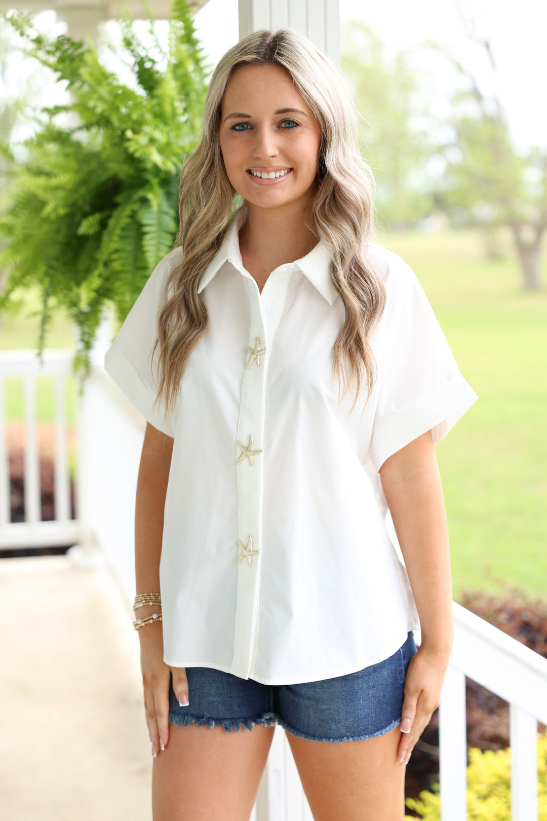 Starfish Button Accent Solid Top "Off White"