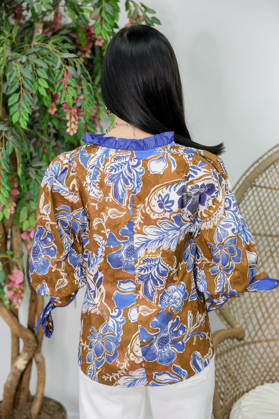 Brown Sugar Blooms Top