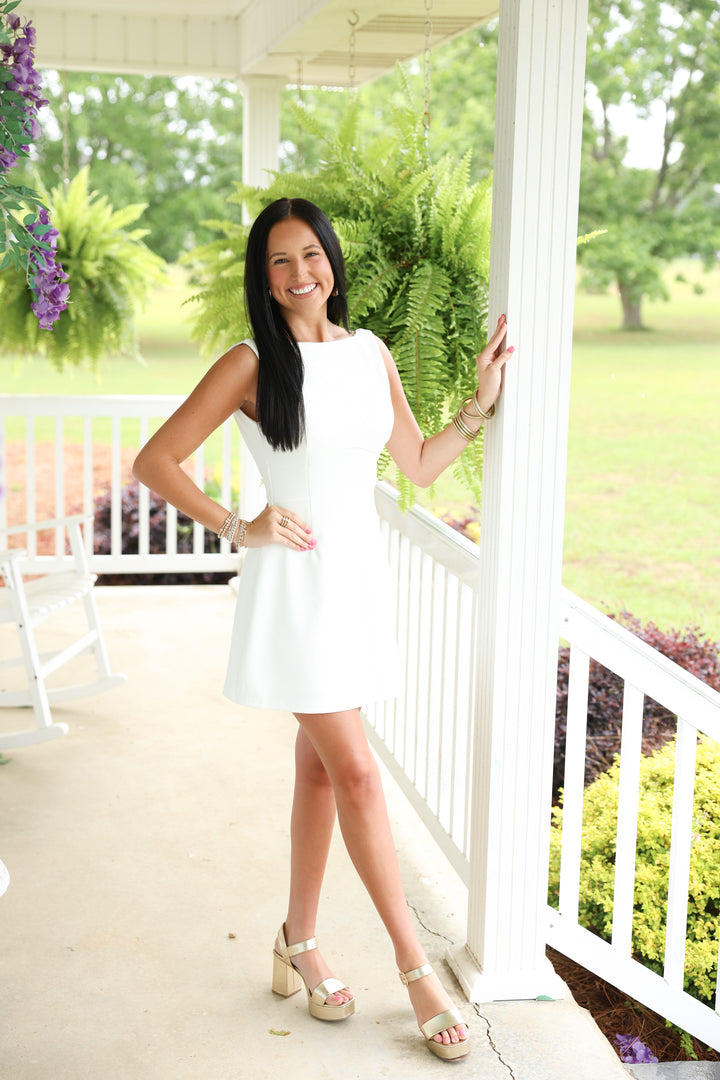 Backless Detail Boat Neck Sleeveless Mini Dress "White"
