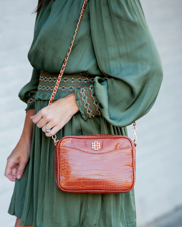 Caroline Hill - Fiona Crossbody "Saddle EC"