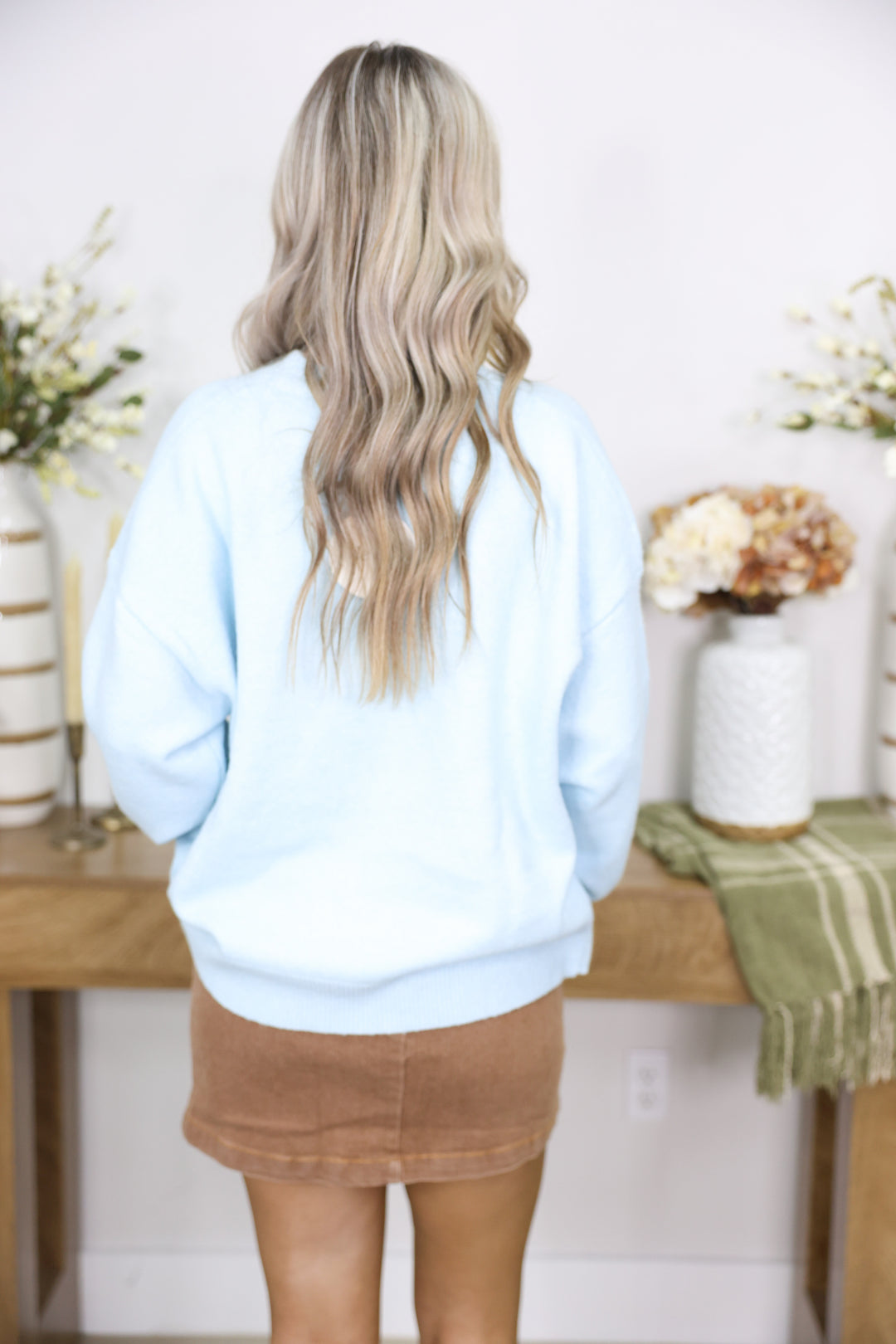 "Golden Doddle Dog" Graphic Long Sleeve Crew Neck Sweater "LT Blue"
