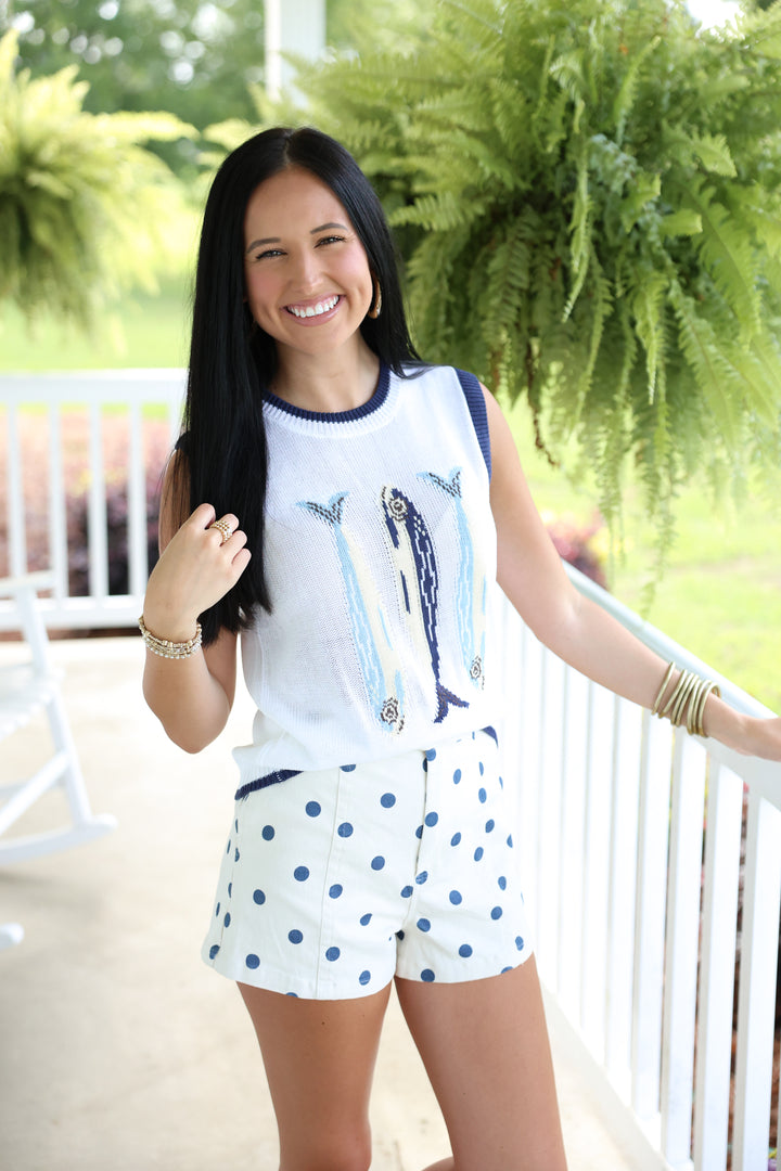 Round Neck "Fish" Graphic Sweater Vest "Cream"