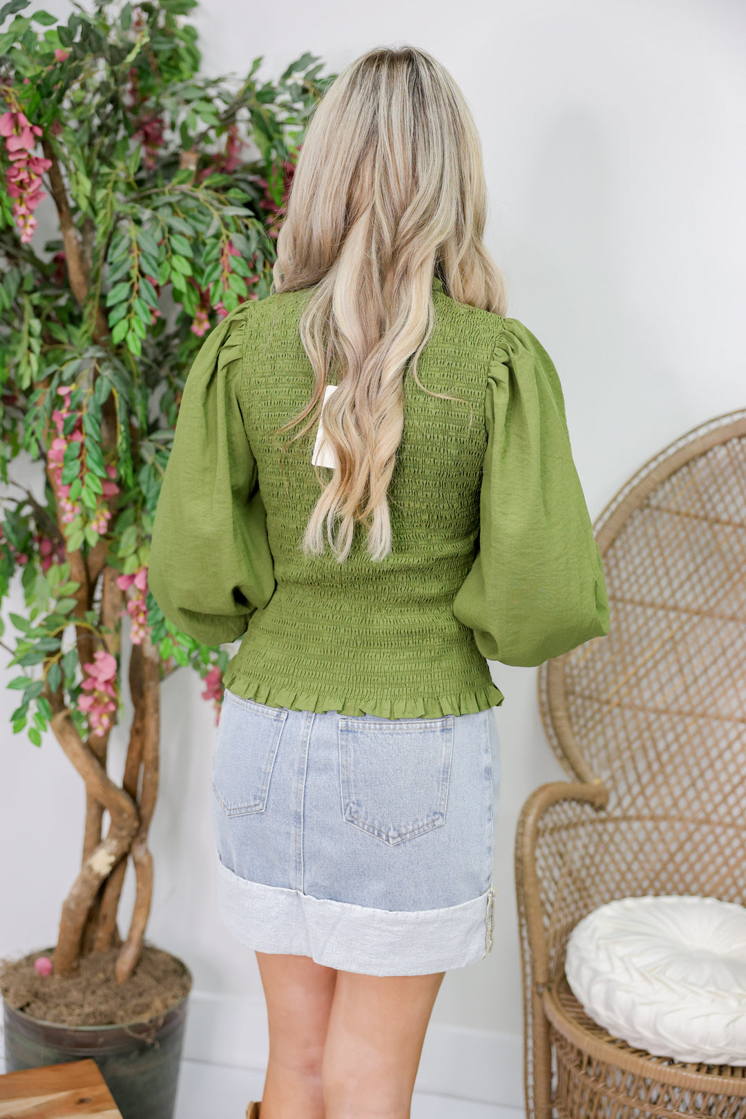 Solid Long Puff Sleeve Top "Olive"