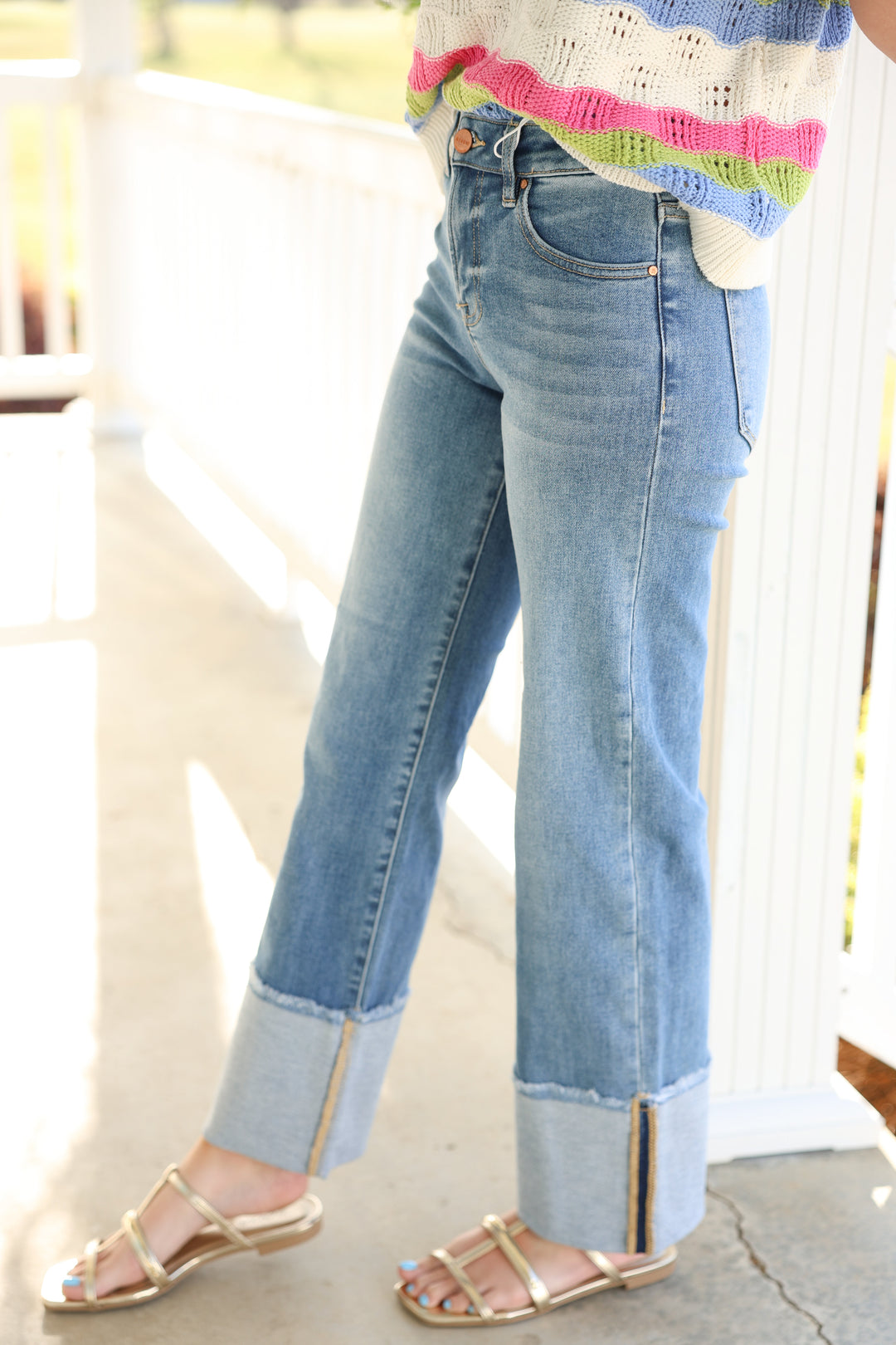 Risen - Mid Rise Crop Wide Cuffed Jeans "Medium"