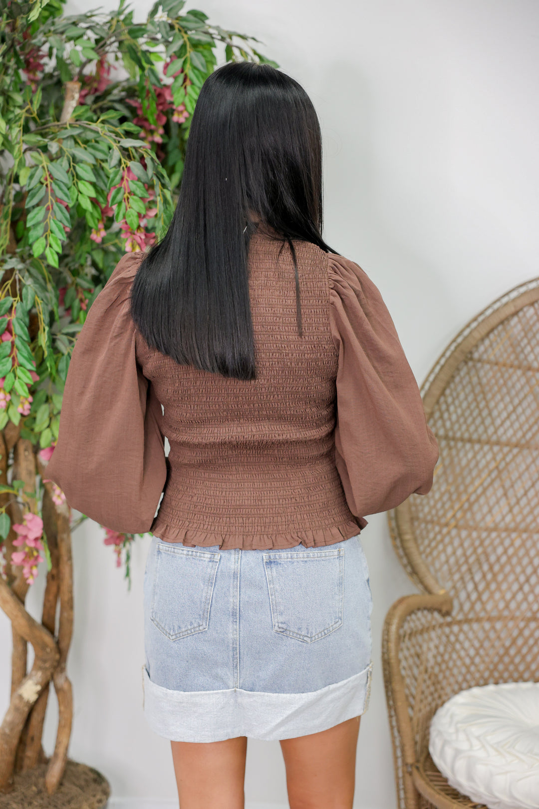 Solid Long Puff Sleeve Top "Espresso"