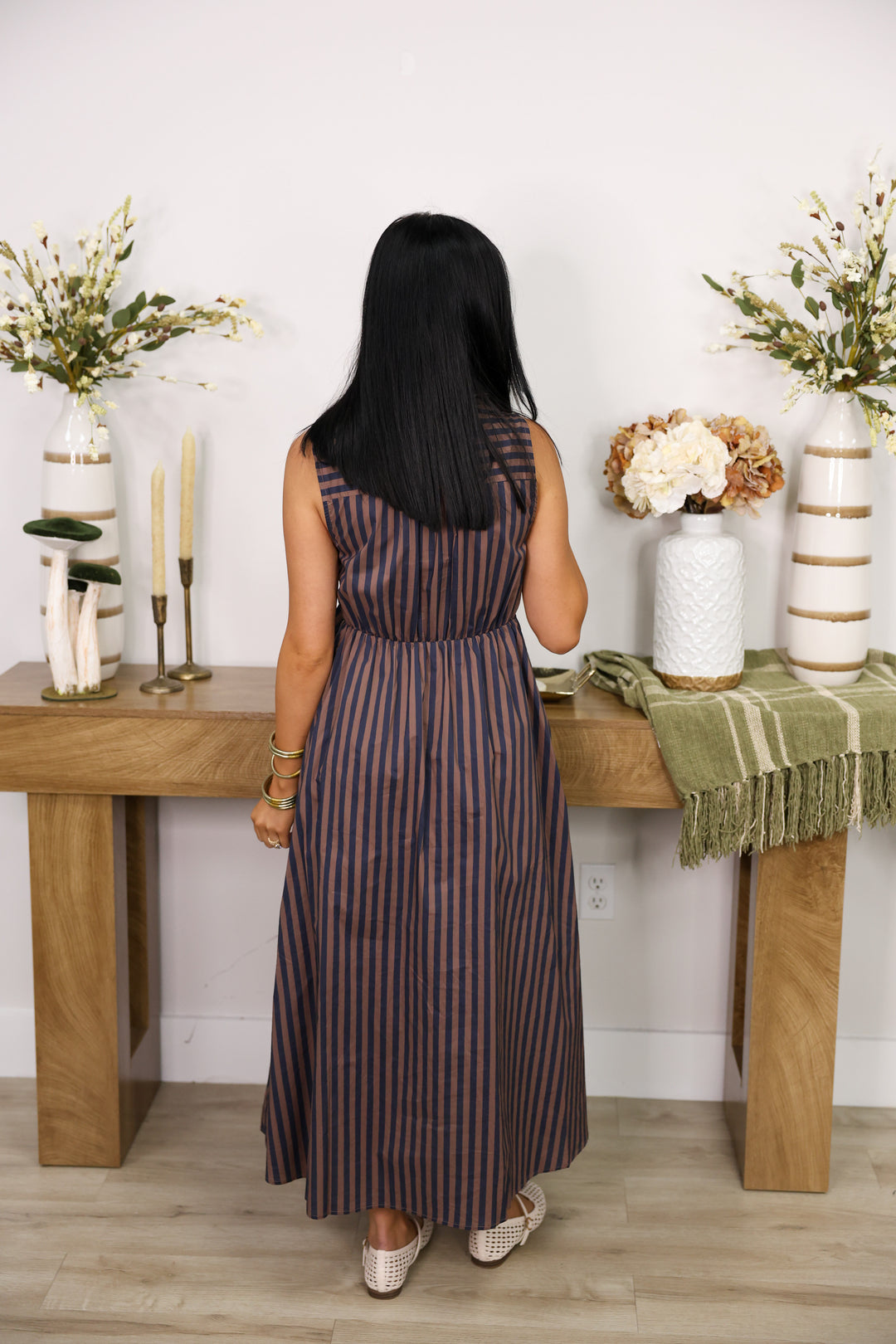 Sarah Striped Collared Sleeveless Midi Dress W/ Front Tie "Navy/Brown"