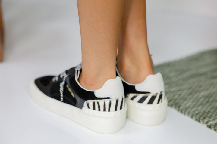 Vintage Havana - Zebra Pop Black Mid Top Sneakers