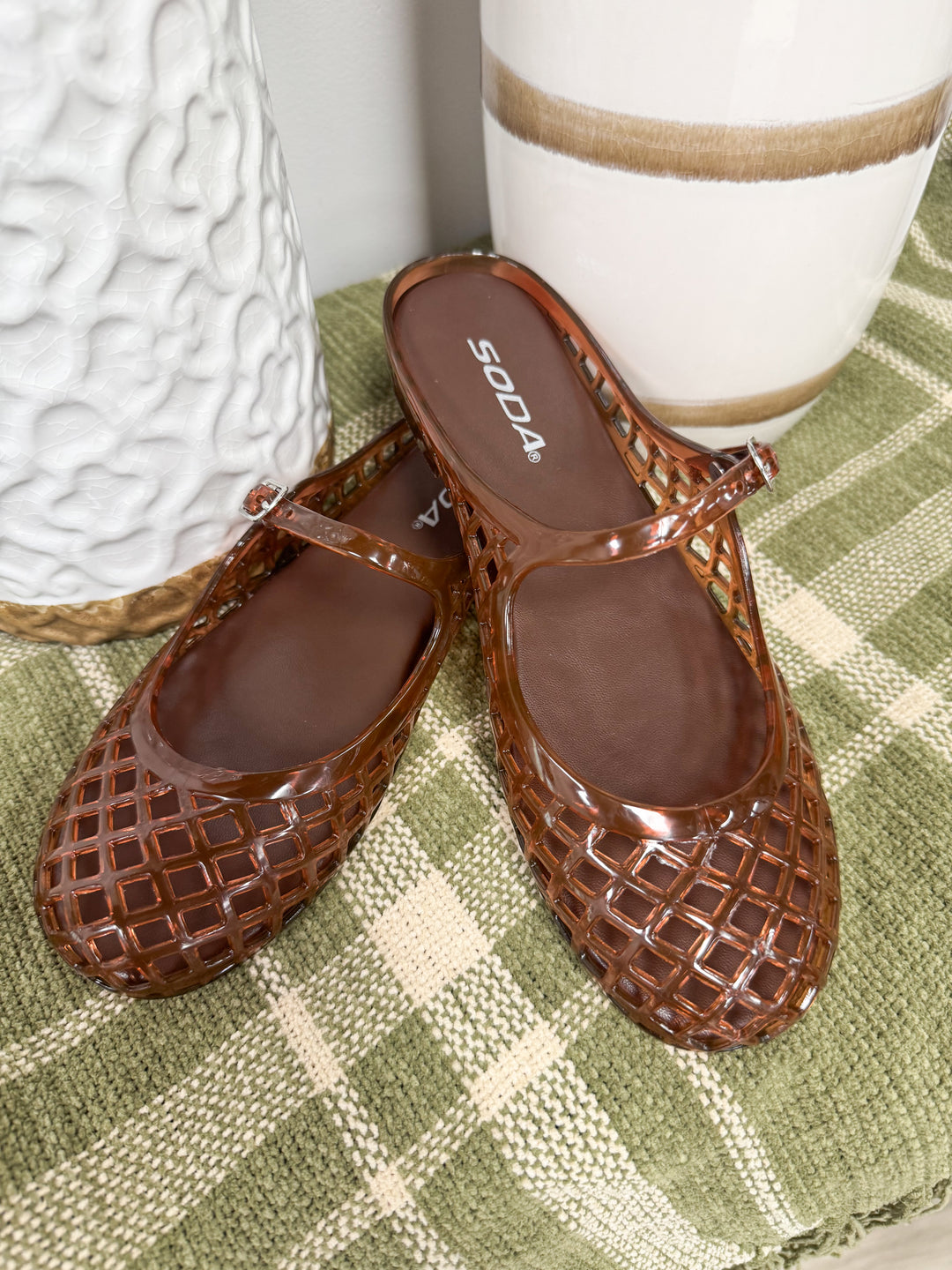 Soda - Slip On Jelly Flat "Brown"