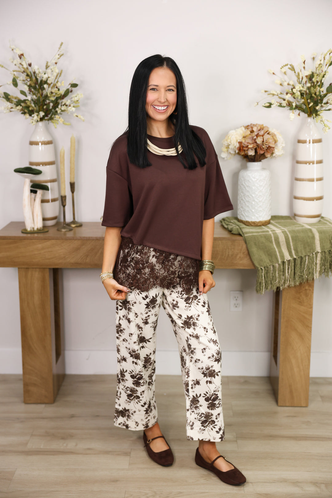 Solid Short Sleeve Knit Top W/ Scallop Lace Hem Detail "Brown"