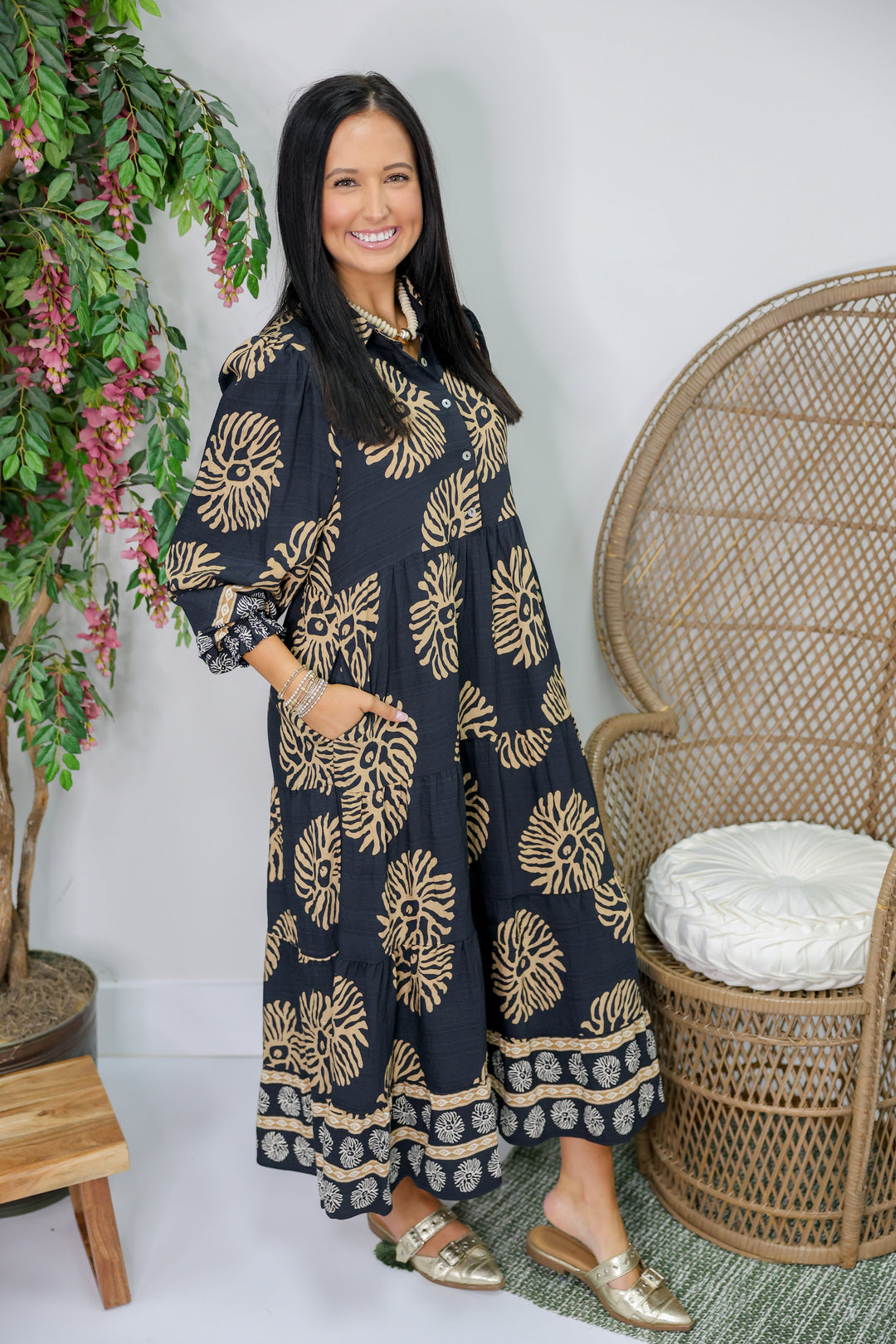 Boss Babe Midi Dress "Black"