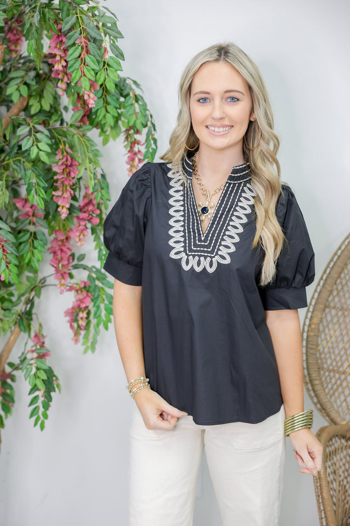 Izzie Stitched Top "Black"