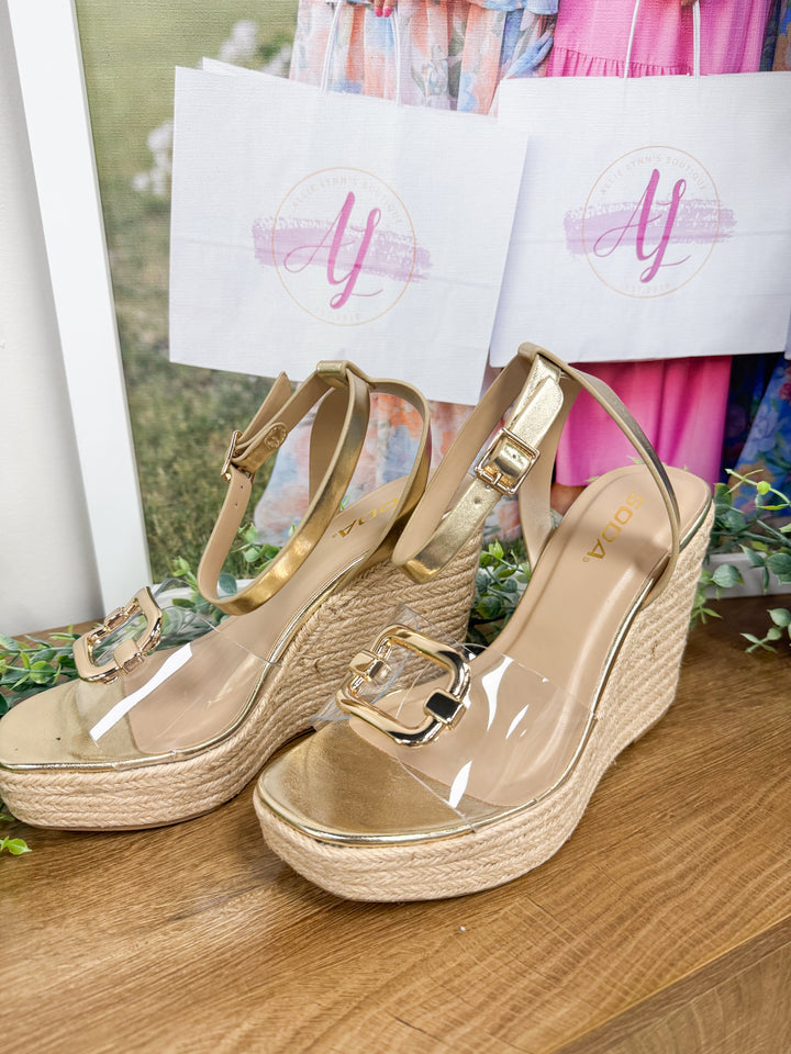 Notice Clear Wedge Sandal