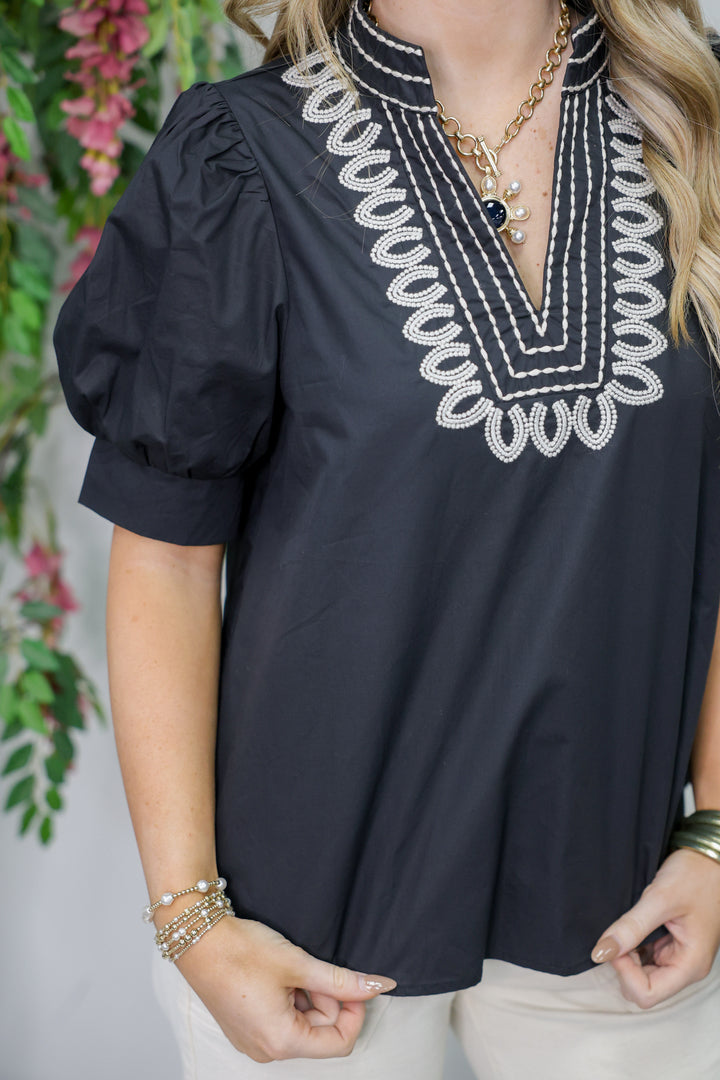 Izzie Stitched Top "Black"
