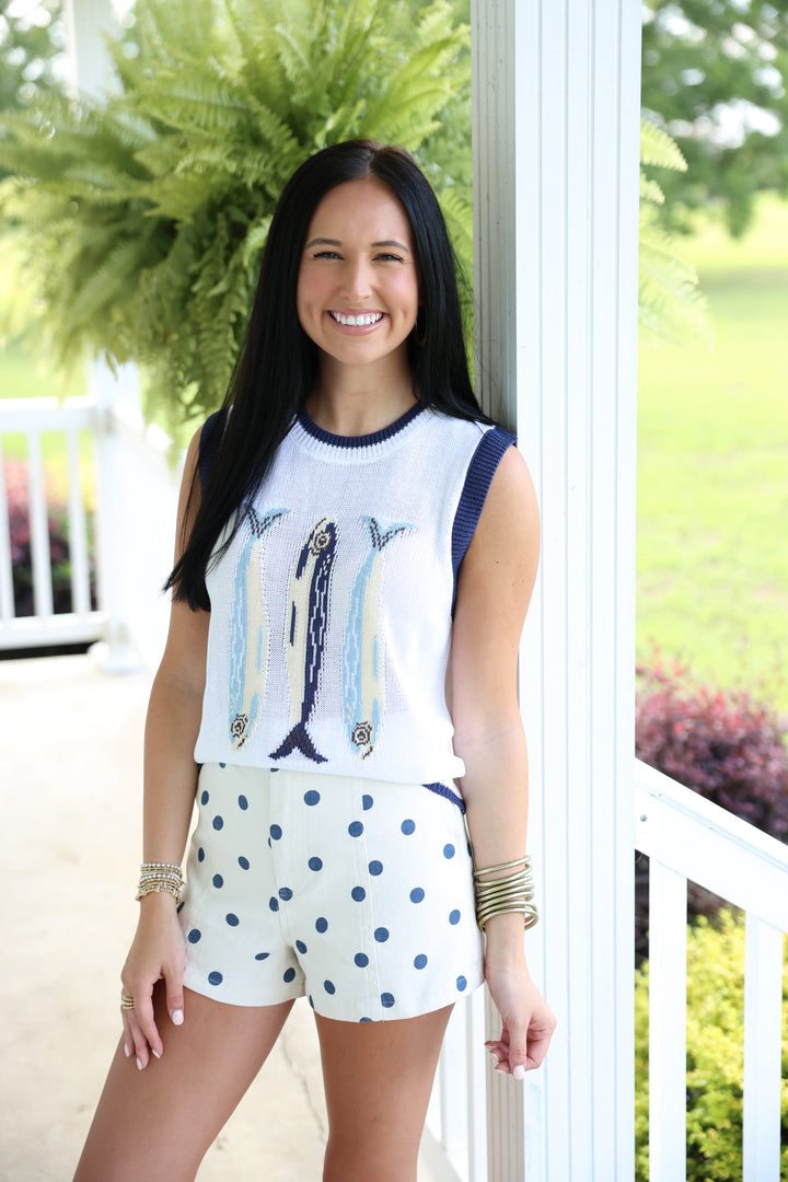 Round Neck "Fish" Graphic Sweater Vest "Cream"