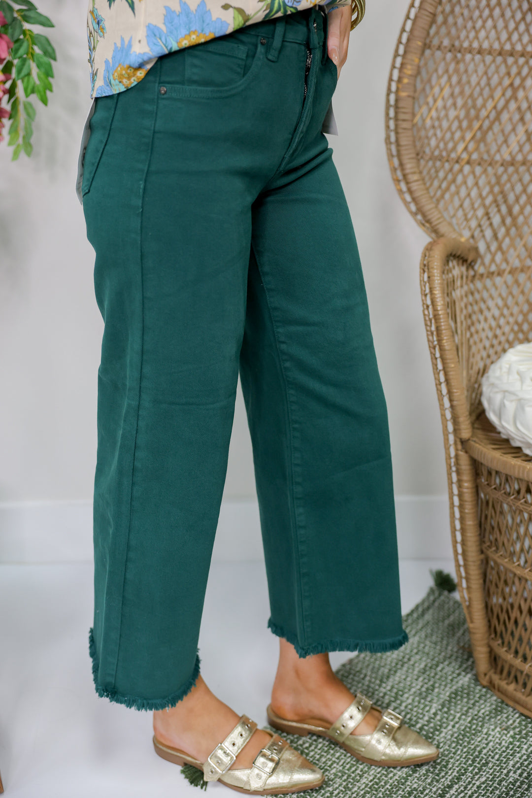 Risen - TC High Rise Crop Wide Pants "Hunter Green"