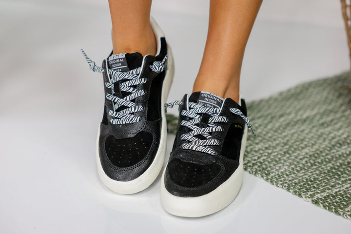 Vintage Havana - Zebra Pop Black Mid Top Sneakers