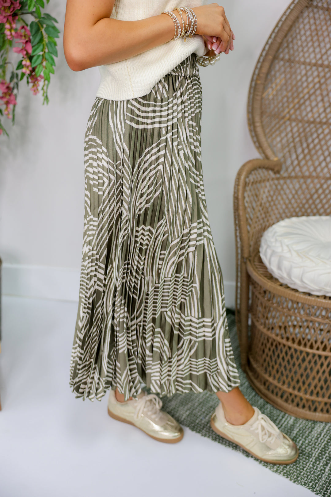 Abstract Printed Accordion Pleated Midi Skirt "Olive Grove"