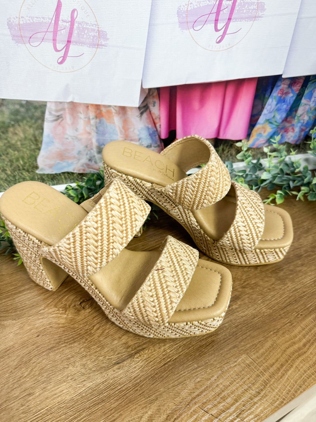 Matisse - Gem Platform Heel "Tan"
