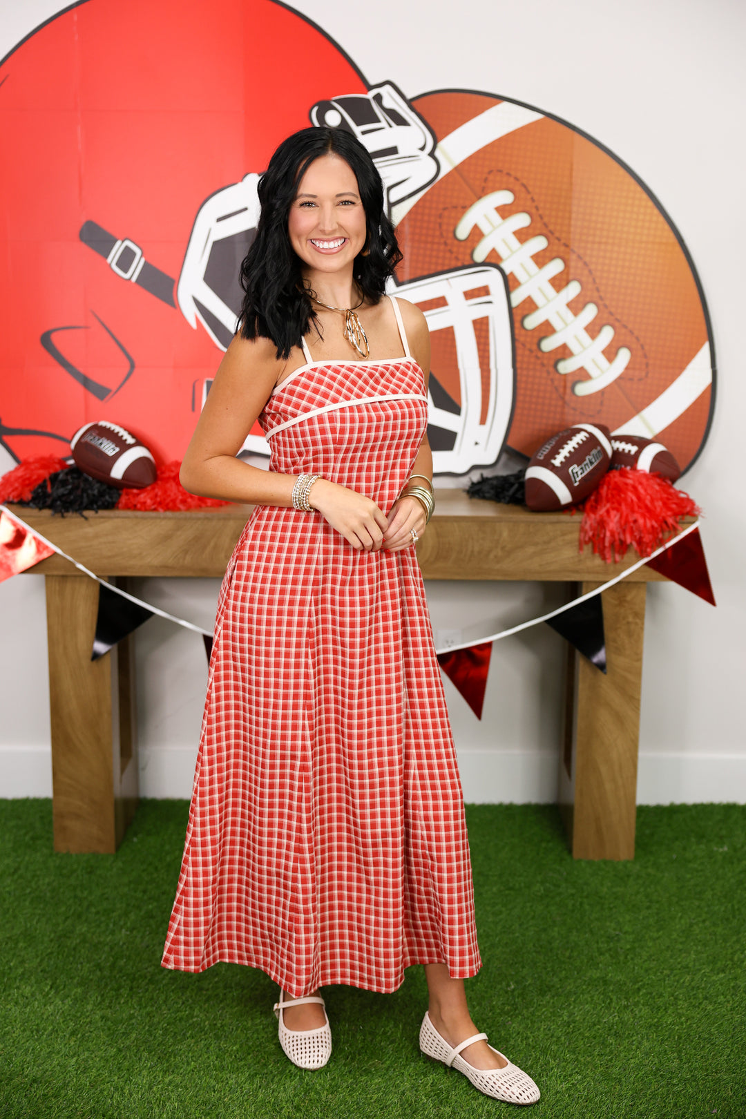 Gingham Spaghetti Strap Midi Dess "Red"